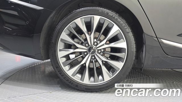 Kia K8 из Кореи Encar