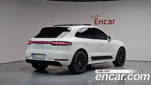Porsche Macan из Кореи Encar