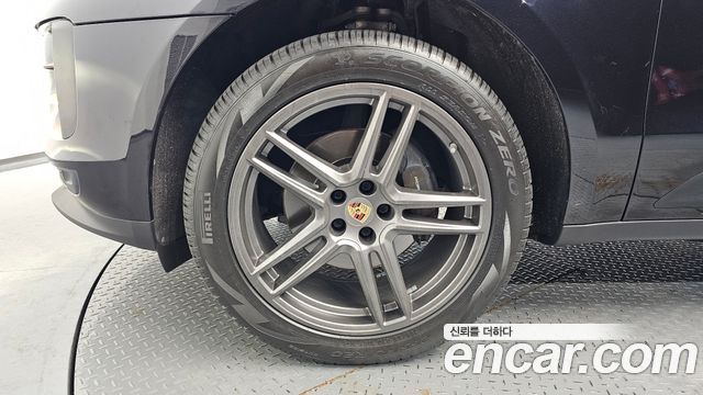 Porsche Macan из Кореи Encar