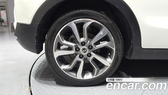Ssangyong TIBOLI из Кореи Encar