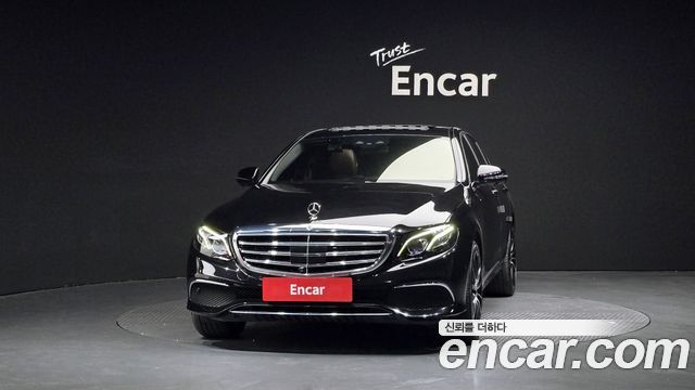 Mercedes-Benz E-Class из Кореи Encar