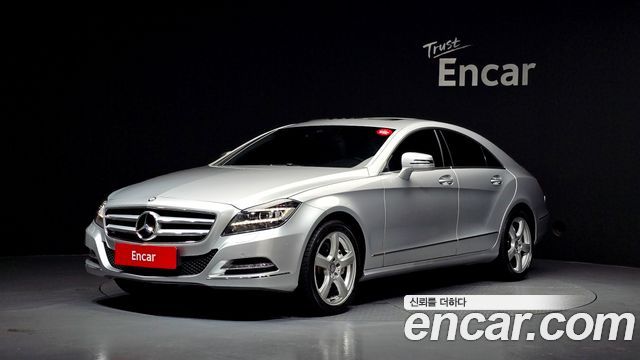 Mercedes-Benz CLS-Class CLS350 BlueEFFICIENCY — пробег 52 153 км — фото 1 из 5