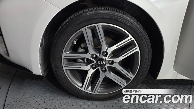 Kia K3 из Кореи Encar