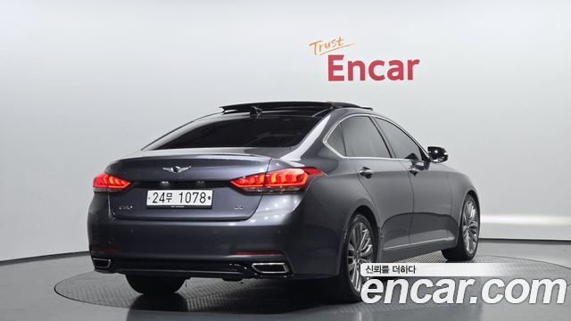 Hyundai Genesis из Кореи Encar