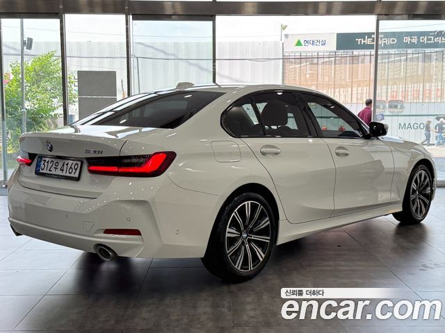 BMW 3-Series из Кореи Encar