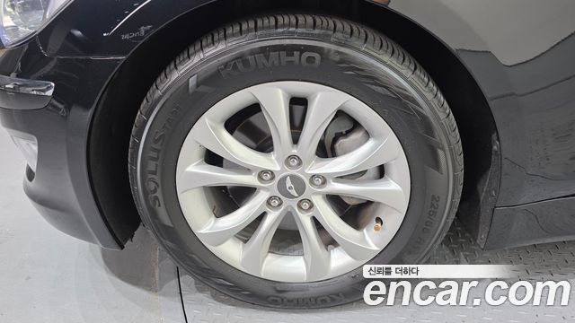 Hyundai Genesis из Кореи Encar