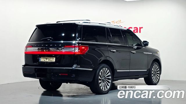 Lincoln Navigator 3.5L — пробег 86363 км