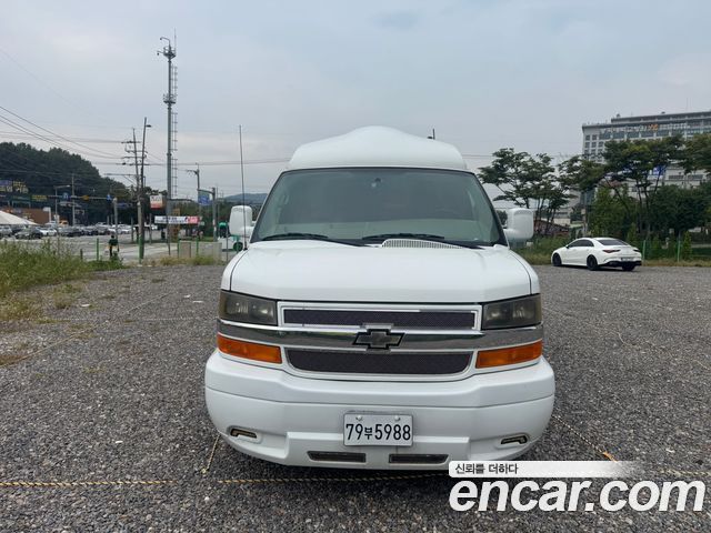 Chevrolet Express Van 6.0 — пробег 56 899 км