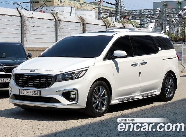 Kia Carnival из Кореи Encar