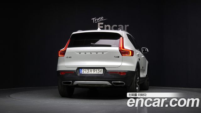 Volvo XC40 из Кореи Encar
