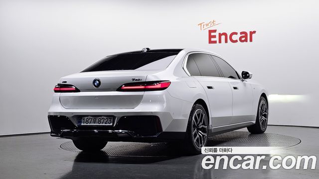 BMW 7-Series из Кореи Encar
