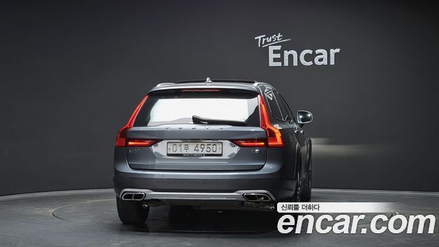 Volvo V90 из Кореи Encar