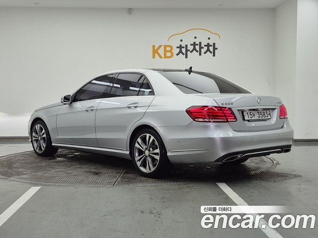 Mercedes-Benz E-Class из Кореи Encar