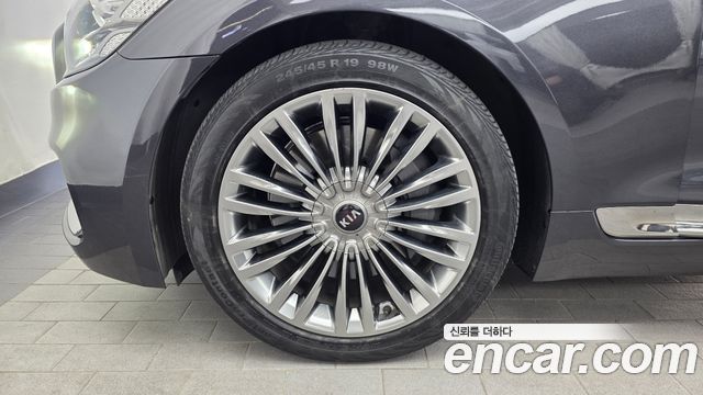 Kia K9 из Кореи Encar