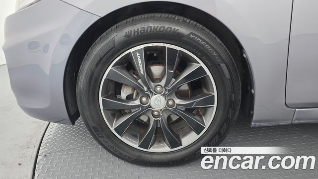 Hyundai Accent из Кореи Encar