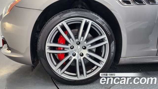 Maserati Quattroporte из Кореи Encar
