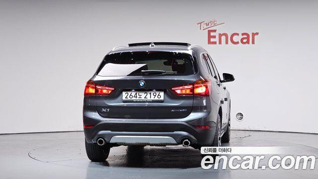 BMW X1 из Кореи Encar