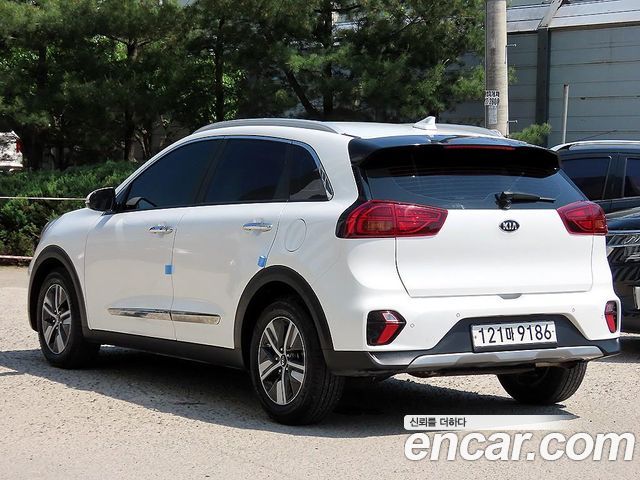 Kia Niro из Кореи Encar