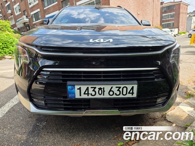 Kia Niro Prestige — пробег 5 500 км — фото 1 из 5