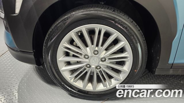 Hyundai Kona из Кореи Encar