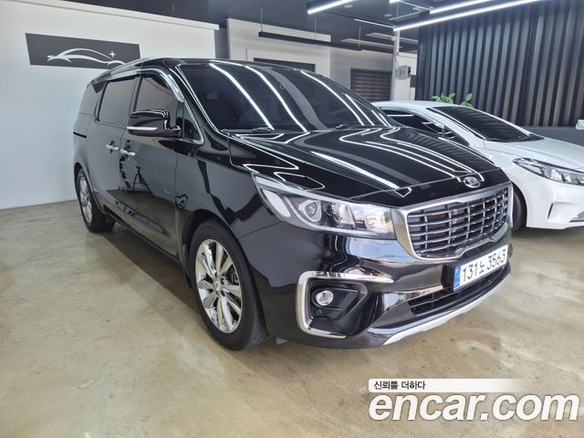 Kia Carnival из Кореи Encar