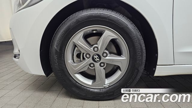 Hyundai AVANTE 1.6 GDI Smart — пробег 127 466 км — фото 5 из 5
