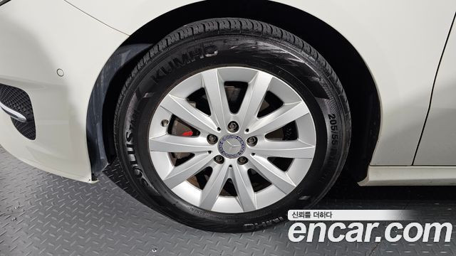 Mercedes-Benz B-Class из Кореи Encar