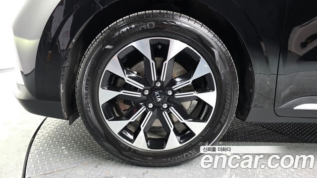 Kia Carnival из Кореи Encar