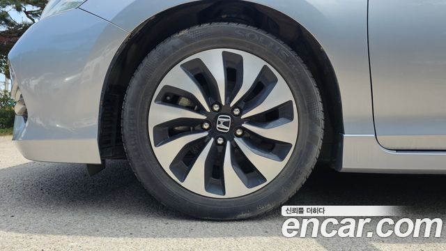 Honda Accord 2.0 Hybrid 9th — пробег 60 154 км