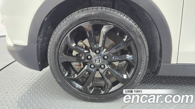Ssangyong TIBOLI из Кореи Encar
