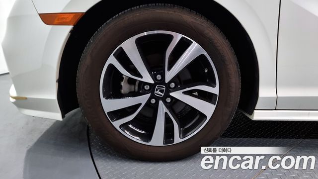 Honda Odyssey 3.5 5th — пробег 68 690 км