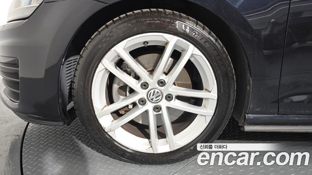 Volkswagen Golf из Кореи Encar