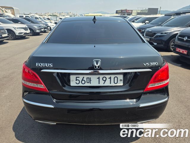 Hyundai Equus из Кореи Encar