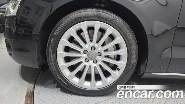 Audi A8 из Кореи Encar