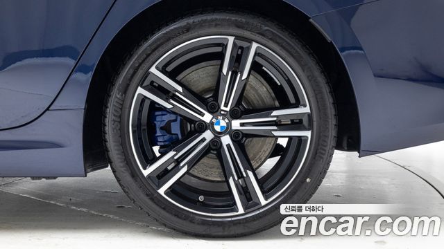 BMW 3-Series 320i M Sport — пробег 9 070 км — фото 5 из 5