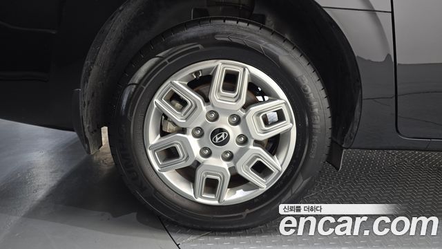 Hyundai Staria из Кореи Encar