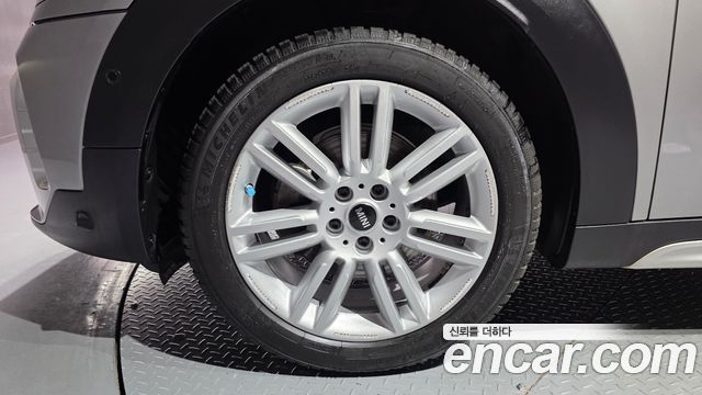 Mini Countryman из Кореи Encar