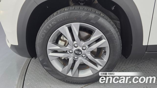 Kia Seltos из Кореи Encar