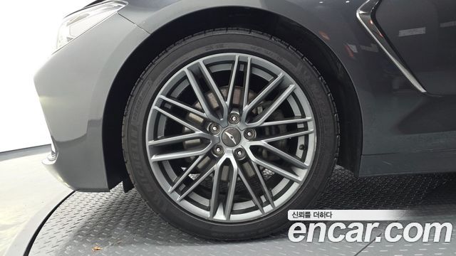 Genesis G70 из Кореи Encar
