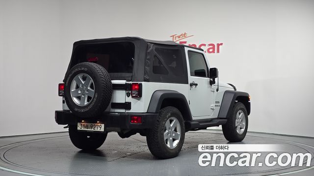 Jeep Wrangler 3.6 Sport 2Door — пробег 45 244 км — фото 2 из 5