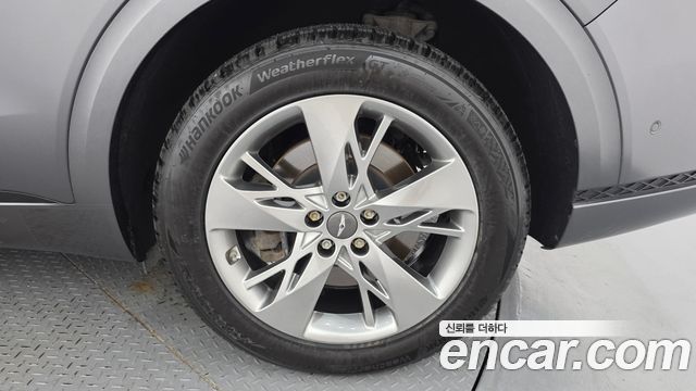 Genesis GV70 из Кореи Encar