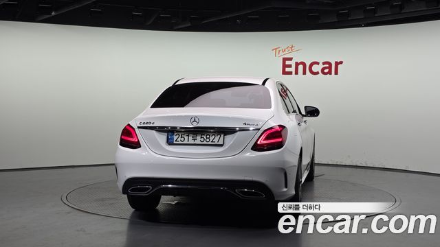 Mercedes-Benz C-Class из Кореи Encar