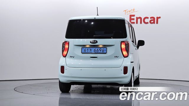 Kia RAY EV — пробег 71 417 км — фото 4 из 5