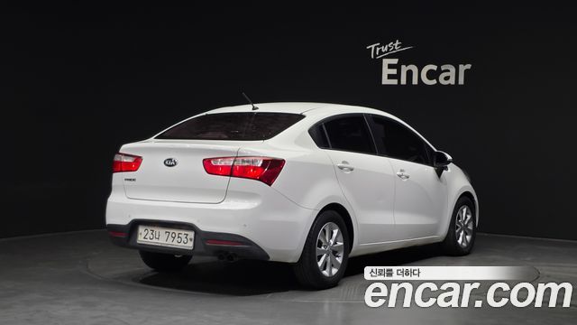 Kia pride 1.6 GDI Sedan Luxury — пробег 128 378 км — фото 2 из 5