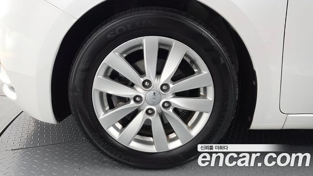 Kia K3 из Кореи Encar