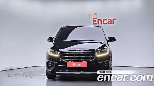 Kia Carnival из Кореи Encar