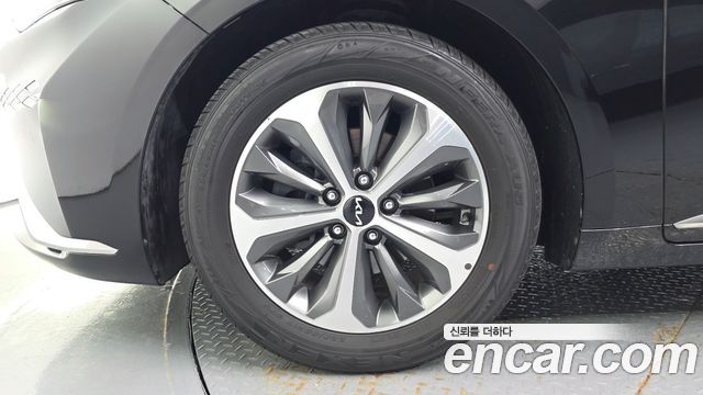 Kia K8 из Кореи Encar