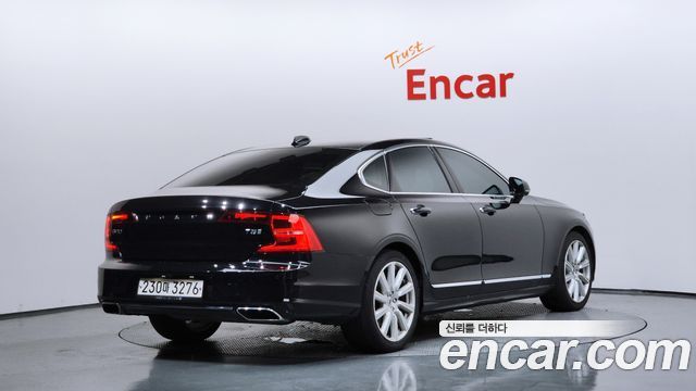 Volvo S90 из Кореи Encar