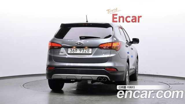 Hyundai Santafe Diesel(e-VGT) 2.2 2WD Smart — пробег 55 726 км — фото 4 из 5