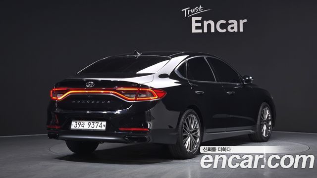 Hyundai Grandeur из Кореи Encar
